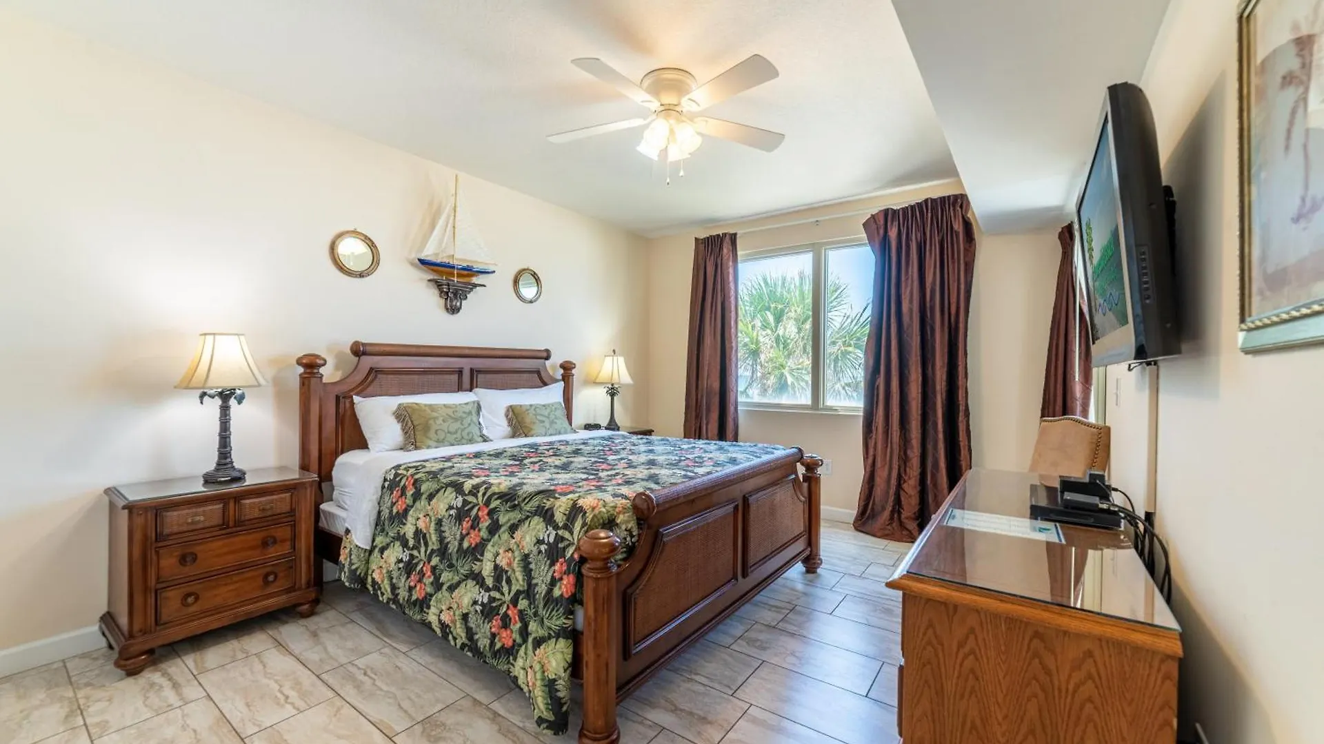 Holiday home Shores Of Panama 0201 'Down By The Sea' Panama City Beach